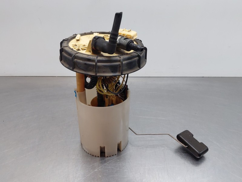 Recambio de aforador para renault scenic iv intens referencia OEM IAM 172023644R  