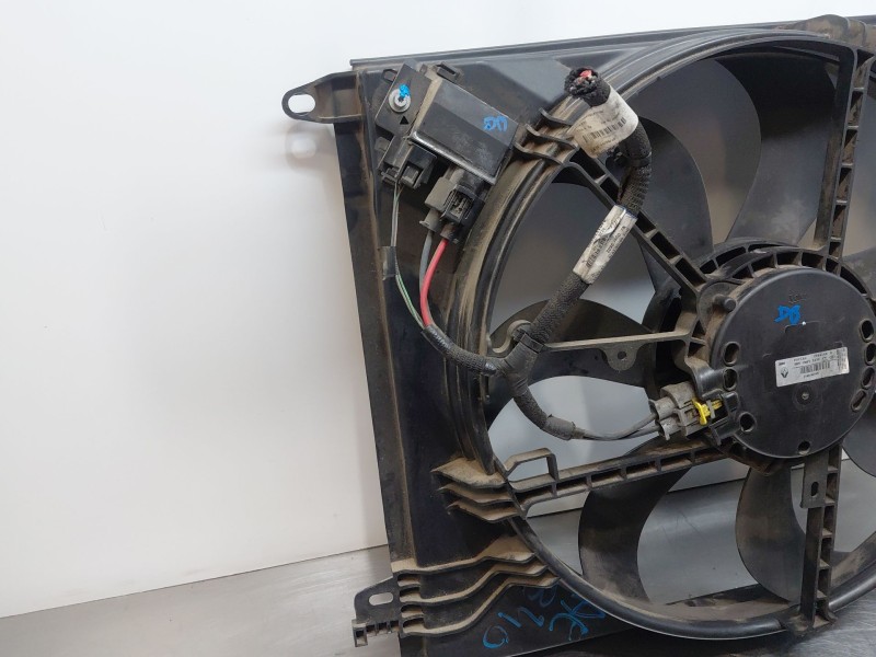 Recambio de electroventilador para renault scenic iv intens referencia OEM IAM 214819674R  