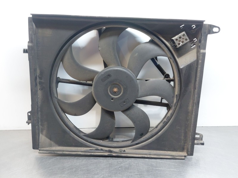 Recambio de electroventilador para renault scenic iv intens referencia OEM IAM 214819674R  