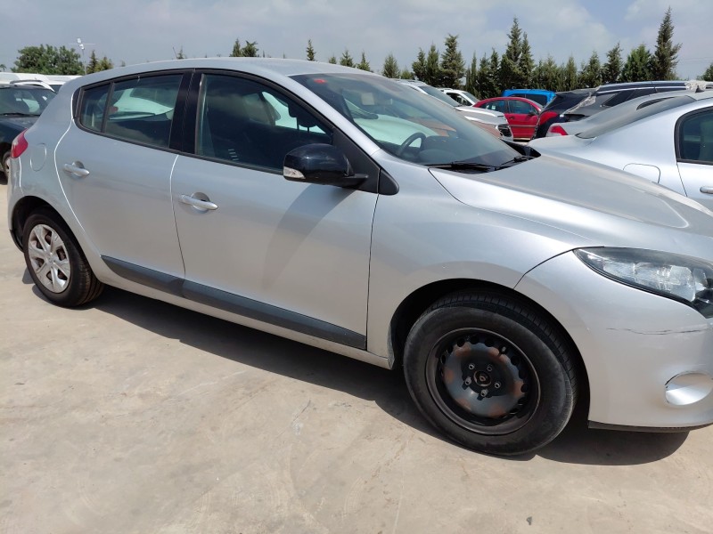 renault megane iii hatchback (bz0/1_, b3_) del año 2012