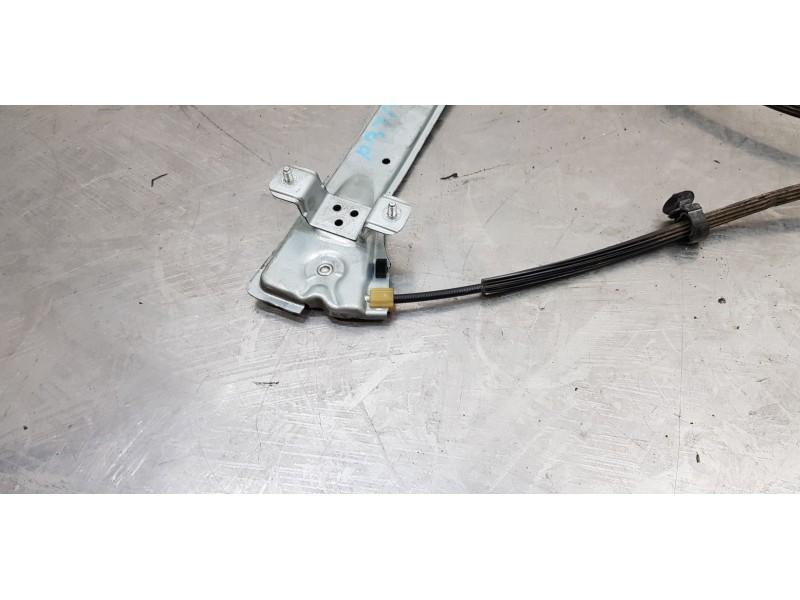 Recambio de elevalunas trasero izquierdo para renault megane iii berlina 5 p expression referencia OEM IAM 827210003R   Recambio de elevalunas trasero izquierdo para renault megane iii berlina 5 p expression referencia OEM IAM 827210003R