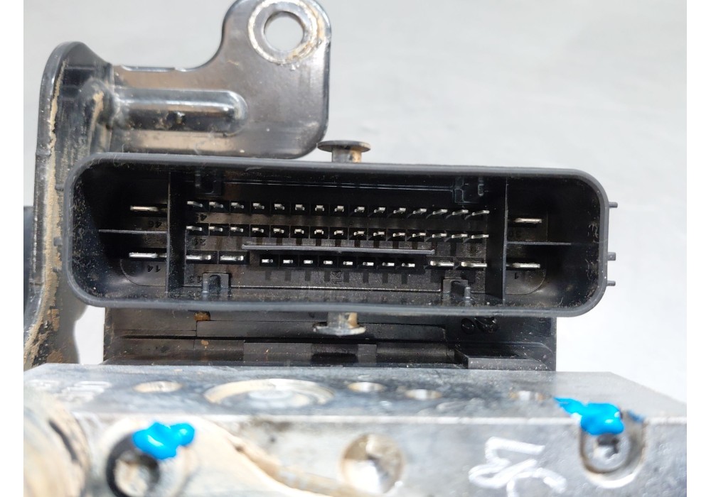 Recambio de abs para kia sportage eco dynamic referencia OEM IAM 58920F1560  