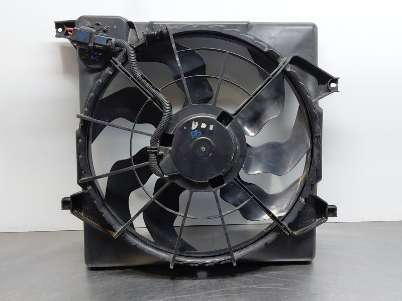 Recambio de electroventilador para kia sportage dynamic referencia OEM IAM 25380D7000  