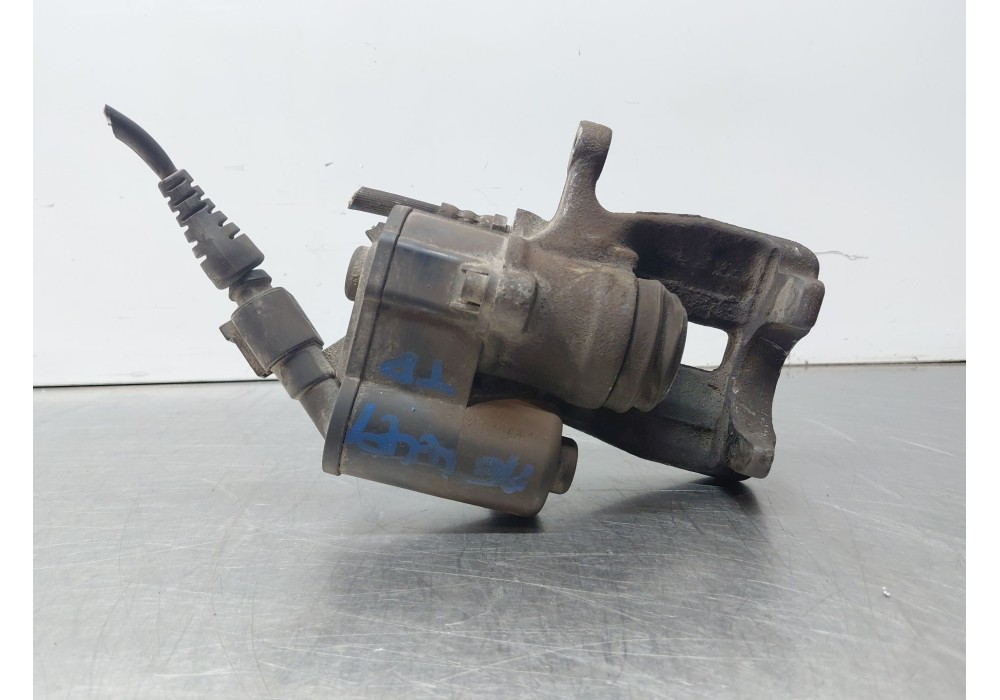 Recambio de pinza freno trasera derecha para audi a6 c6 (4f2) 3.0 tdi quattro referencia OEM IAM 4F0615404A  