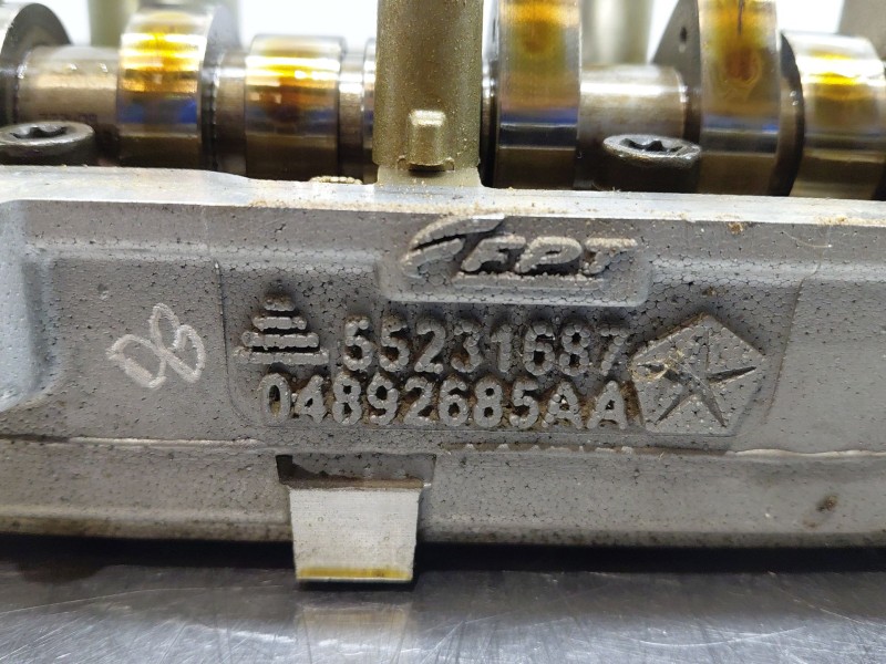 Recambio de culatin para jeep compass ii multiair referencia OEM IAM 68281387AA  