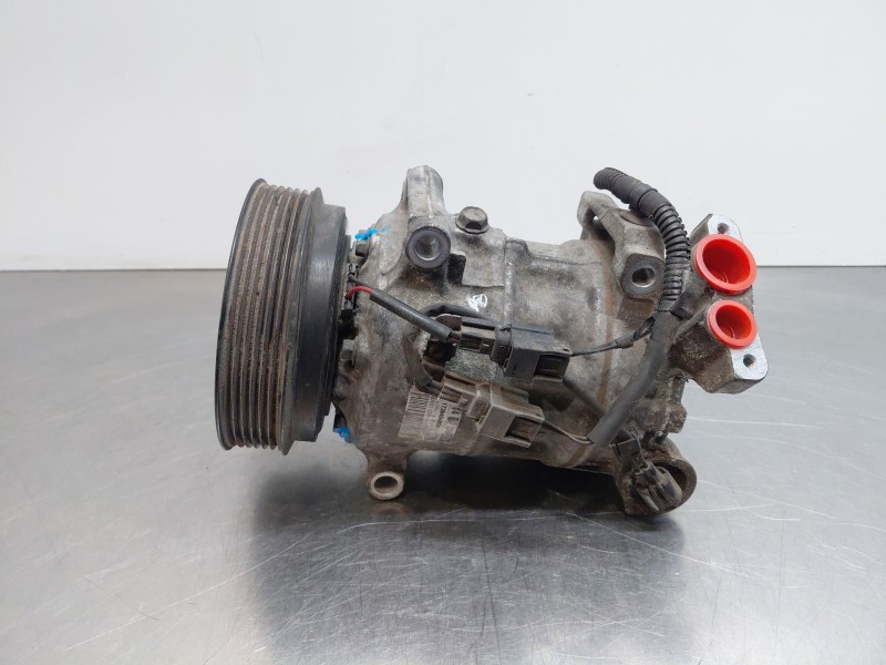 Recambio de compresor aire acondicionado para renault scenic iv intens referencia OEM IAM 926003123R  