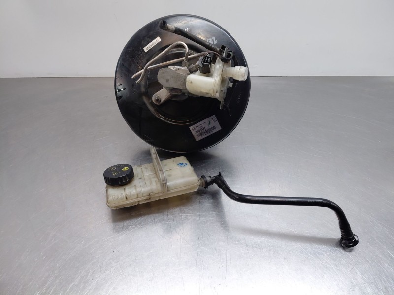 Recambio de servofreno para renault scenic iv intens referencia OEM IAM 472105487R  