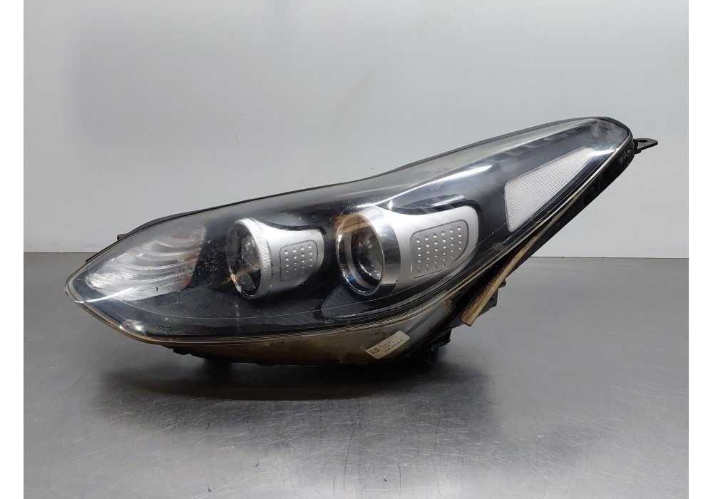 Recambio de faro izquierdo para kia sportage dynamic referencia OEM IAM 92101F1010  