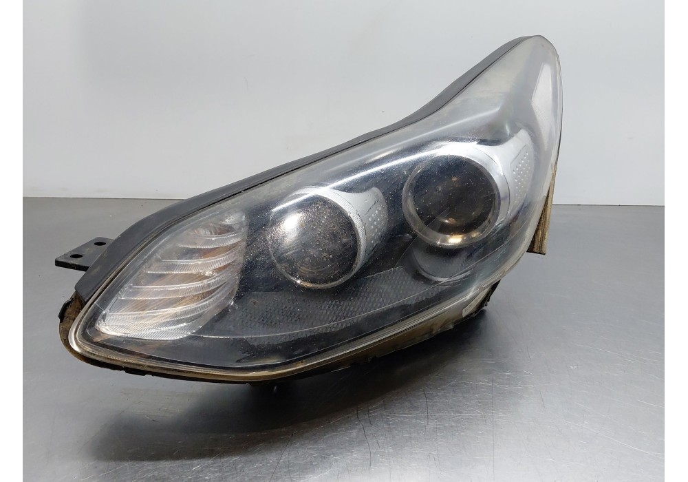 Recambio de faro izquierdo para kia sportage dynamic referencia OEM IAM 92101F1010  