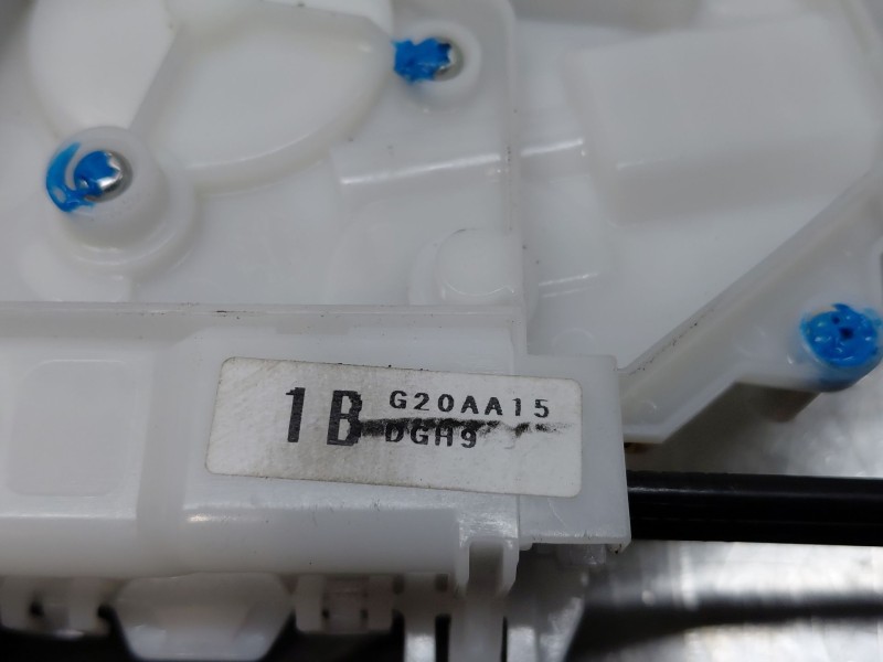 Recambio de cerradura puerta delantera izquierda para mazda cx-30 evolution referencia OEM IAM DGH959310B  