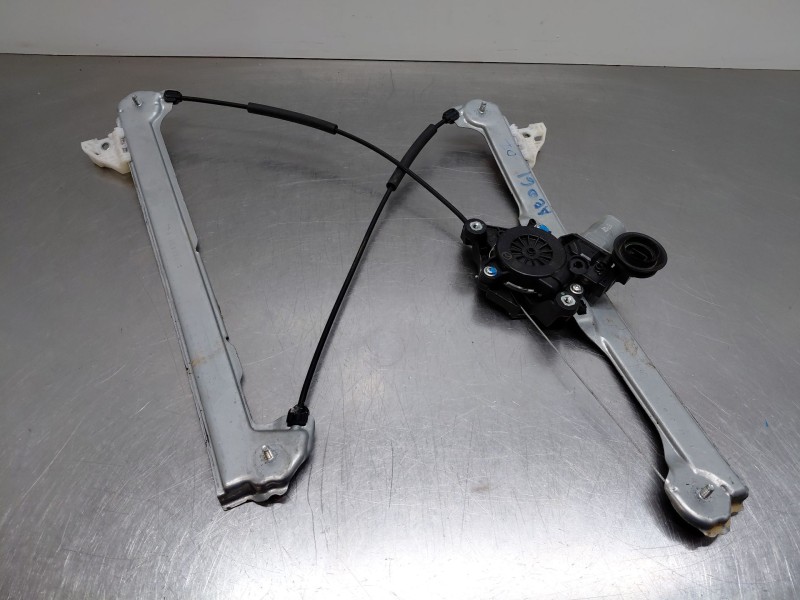 Recambio de elevalunas delantero izquierdo para mazda cx-30 evolution referencia OEM IAM DFR559590A  