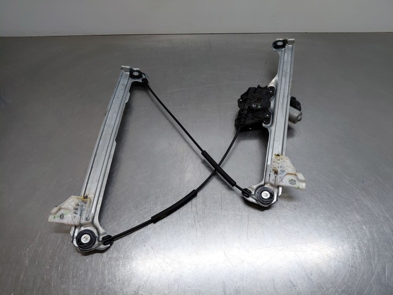 Recambio de elevalunas delantero izquierdo para mazda cx-30 evolution referencia OEM IAM DFR559590A  