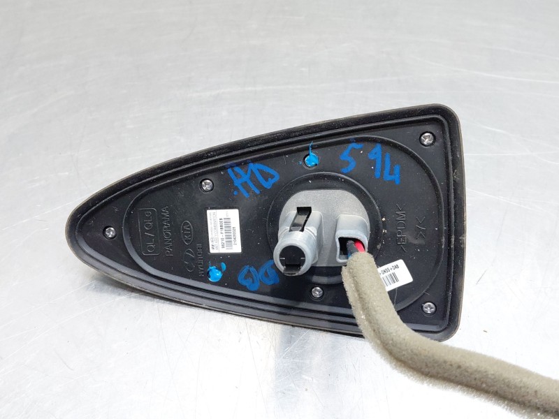 Recambio de antena para kia sportage eco dynamic referencia OEM IAM 96210F1BB0EB  
