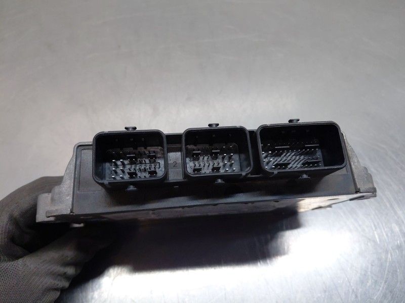 Recambio de centralita motor uce para citroën c3 pluriel (hb_) 1.4 referencia OEM IAM   