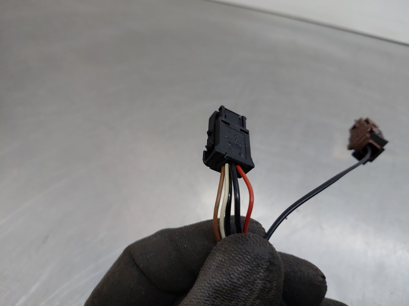 Recambio de retrovisor derecho para citroën c3 pluriel (hb_) 1.4 referencia OEM IAM   