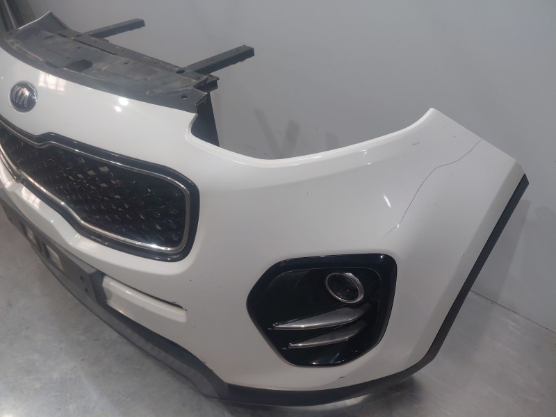 Recambio de paragolpes delantero para kia sportage dynamic referencia OEM IAM 86511F1000  