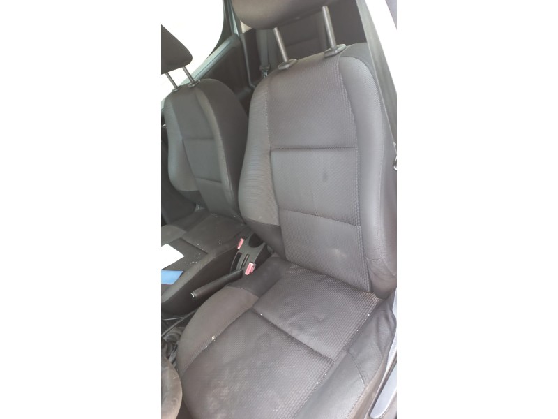 peugeot 207 del año 2009