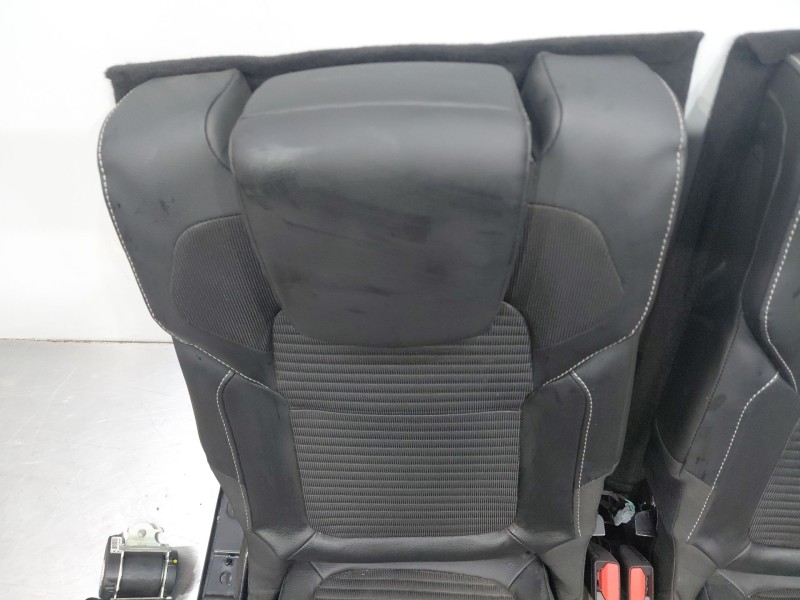 Recambio de asientos tercera fila ( pareja ) para renault scenic iv intens referencia OEM IAM 890017604R  