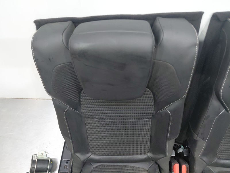 Recambio de asientos tercera fila ( pareja ) para renault scenic iv intens referencia OEM IAM 890017604R  