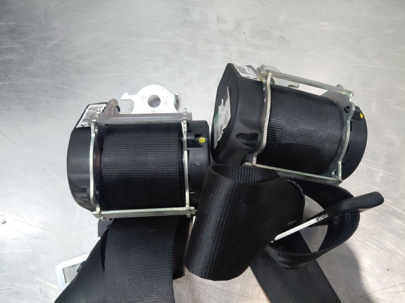 Recambio de asientos tercera fila ( pareja ) para renault scenic iv intens referencia OEM IAM 890017604R  