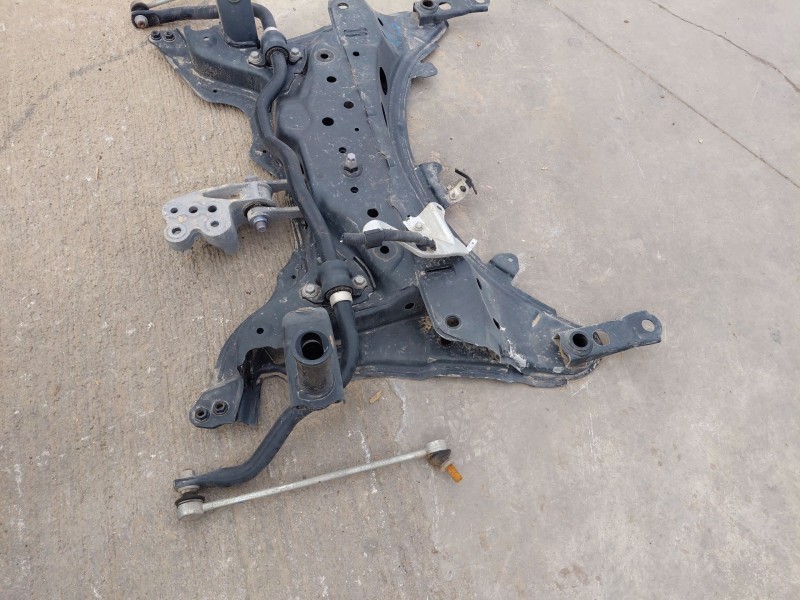 Recambio de puente delantero para lexus ux (za10) essence referencia OEM IAM 5120176031  