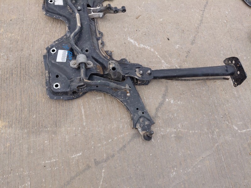 Recambio de puente delantero para jeep compass ii multiair referencia OEM IAM 68371783AA  