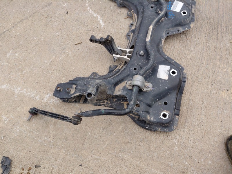 Recambio de puente delantero para jeep compass ii multiair referencia OEM IAM 68371783AA  
