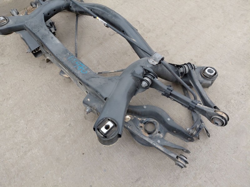 Recambio de puente trasero para bmw serie 4 coupe (f32) 428i referencia OEM IAM 33316851656  