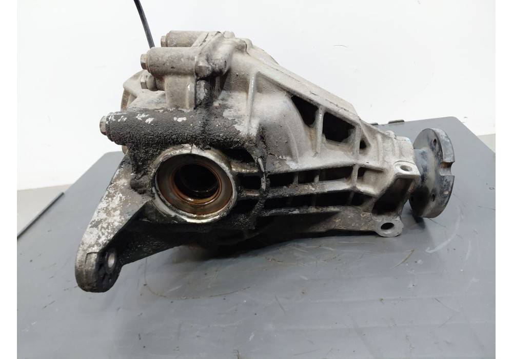 Recambio de diferencial trasero para mercedes-benz clase m (w163) ml 400 cdi (163.128) referencia OEM IAM A1633500714  