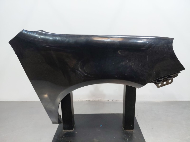 Recambio de aleta delantera derecha para volkswagen golf v (1k1) 1.6 referencia OEM IAM 1K6821022A  