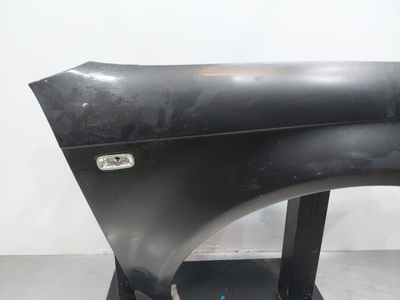 Recambio de aleta delantera derecha para audi a3 sportback (8pa) 1.9 tdi referencia OEM IAM 8P0821106F  
