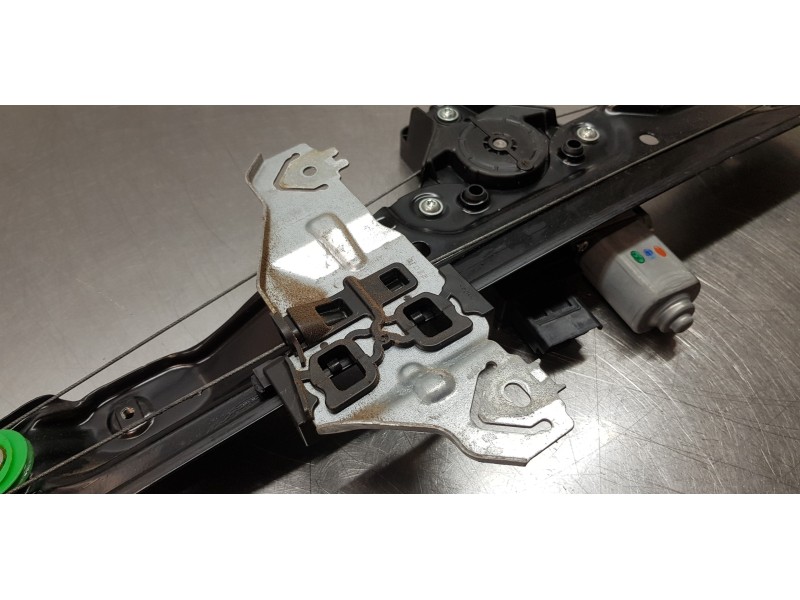 Recambio de elevalunas delantero izquierdo para nissan qashqai (j11) acenta referencia OEM IAM 807014EA0C  