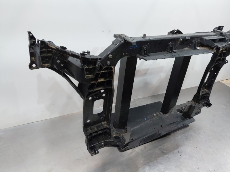 Recambio de panel frontal para kia sportage dynamic referencia OEM IAM   