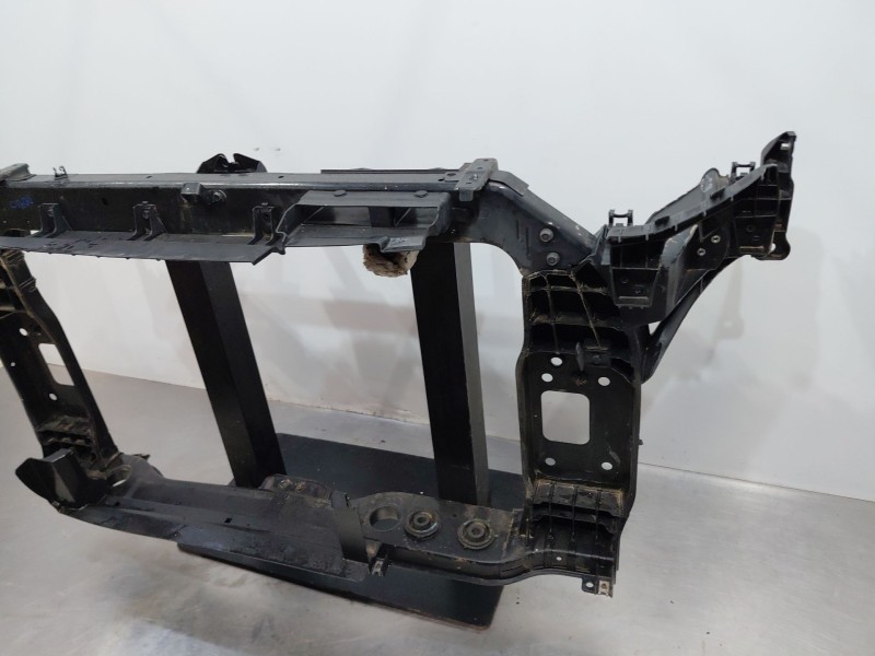 Recambio de panel frontal para kia sportage dynamic referencia OEM IAM   