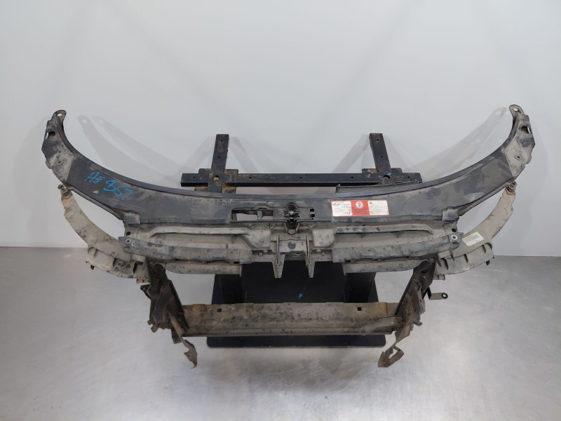 Recambio de panel frontal para audi a3 sportback (8pa) 1.9 tdi referencia OEM IAM 8P0805588A  