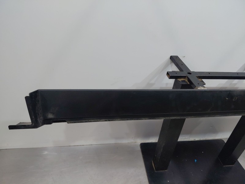 Recambio de faldon lateral para jaguar e-pace (x540) 2.0 d150 awd referencia OEM IAM   