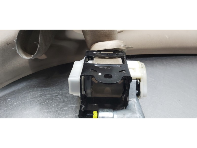 Recambio de cinturon seguridad delantero izquierdo para kia carnival 2.9 crdi vgt concept referencia OEM IAM 888104D100CS   Recambio de cinturon seguridad delantero izquierdo para kia carnival 2.9 crdi vgt concept referencia OEM IAM 888104D100CS