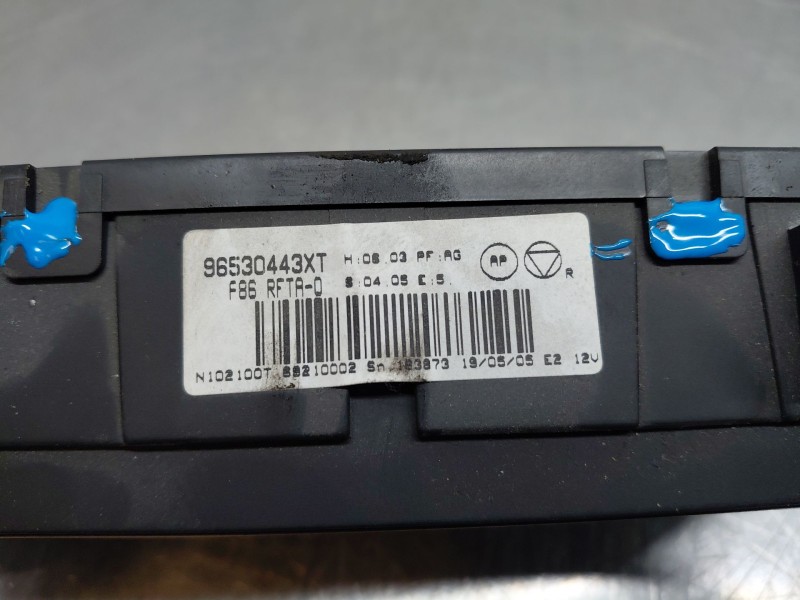 Recambio de mando climatizador para peugeot 1007 (km_) 1.4 hdi referencia OEM IAM 6451RY 96530443XT 