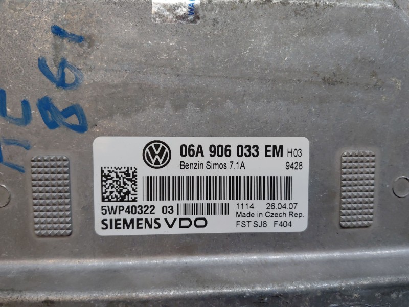 Recambio de centralita motor uce para volkswagen golf v (1k1) 1.6 referencia OEM IAM 06A906033EM  