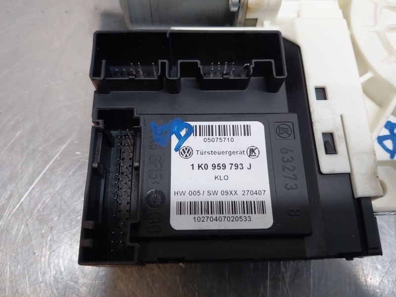 Recambio de motor elevalunas delantero izquierdo para volkswagen golf v (1k1) 1.6 referencia OEM IAM 1K0959701NZ5Z 1K0959793J 