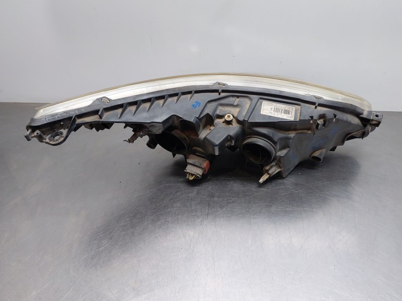 Recambio de faro izquierdo para citroën c4 coupé (la_) 1.6 16v referencia OEM IAM 6208L4 9646893980 