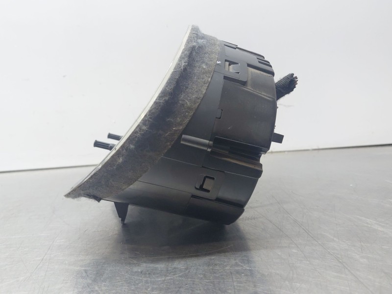 Recambio de cuadro instrumentos para audi a3 sportback (8pa) 1.9 tdi referencia OEM IAM 8P0920931  