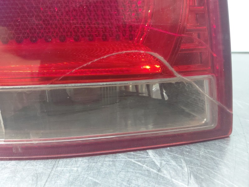 Recambio de piloto trasero izquierdo para audi a3 sportback (8pa) 1.9 tdi referencia OEM IAM 8P0945095  