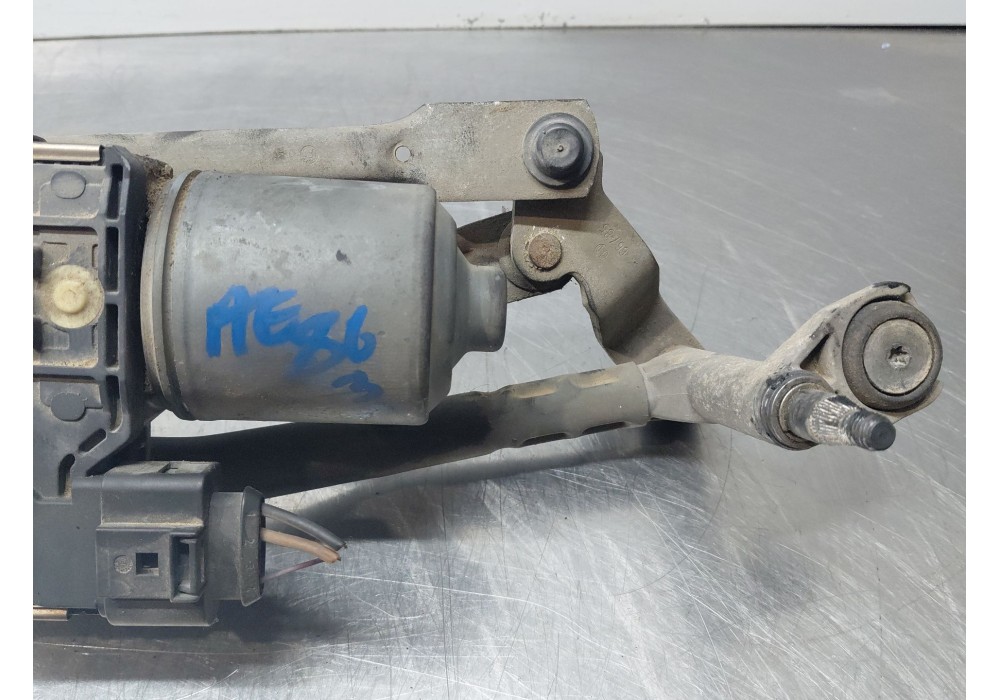 Recambio de motor limpia delantero para audi a3 sportback (8pa) 1.9 tdi referencia OEM IAM 8P1955023M  
