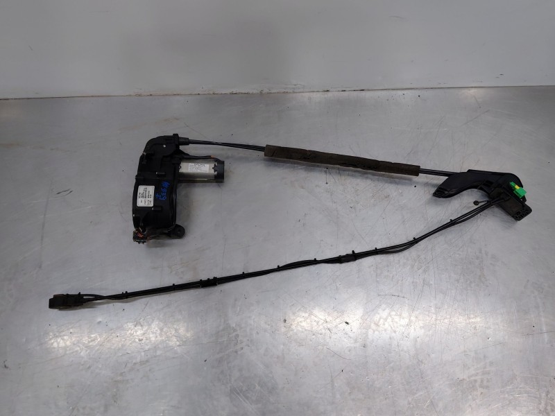 Recambio de motor cierre centralizado delantero izquierdo para peugeot 1007 (km_) 1.4 hdi referencia OEM IAM 9137L4  