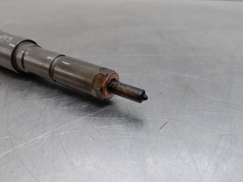 Recambio de inyector para bmw 1 (e87) 120 d referencia OEM IAM 0445110216  