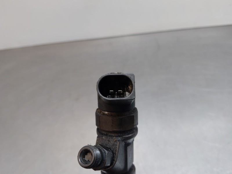 Recambio de inyector para bmw 1 (e87) 120 d referencia OEM IAM 0445110216  