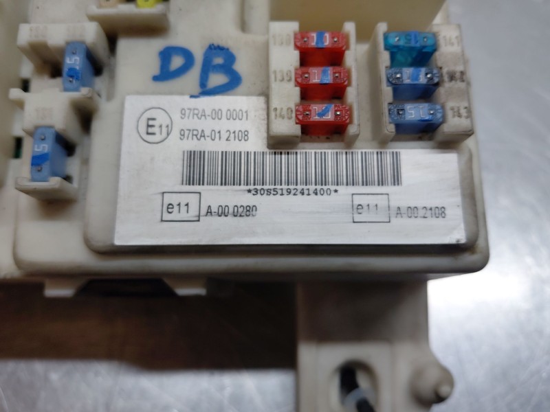 Recambio de caja reles / fusibles para ford focus ii (da_, hcp, dp) 1.6 tdci referencia OEM IAM   