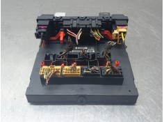 Recambio de caja reles / fusibles para audi a3 sportback (8pa) 1.9 tdi referencia OEM IAM 8P0907279F  