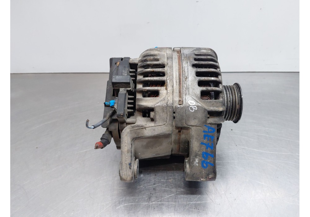 Recambio de alternador para opel astra g hatchback (t98) 2.0 dti 16v (f08, f48) referencia OEM IAM   